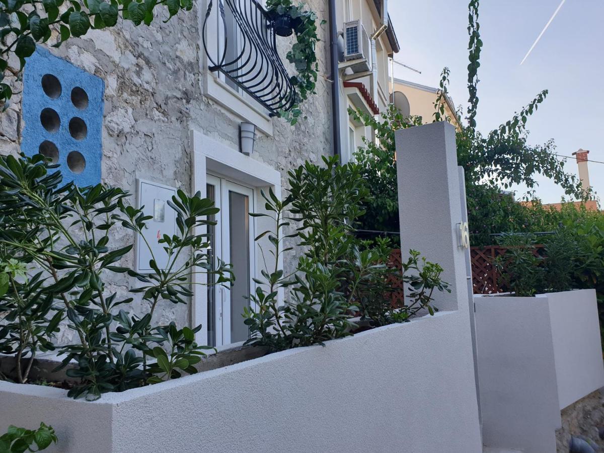 Castel Apartment Mali Lošinj Екстериор снимка