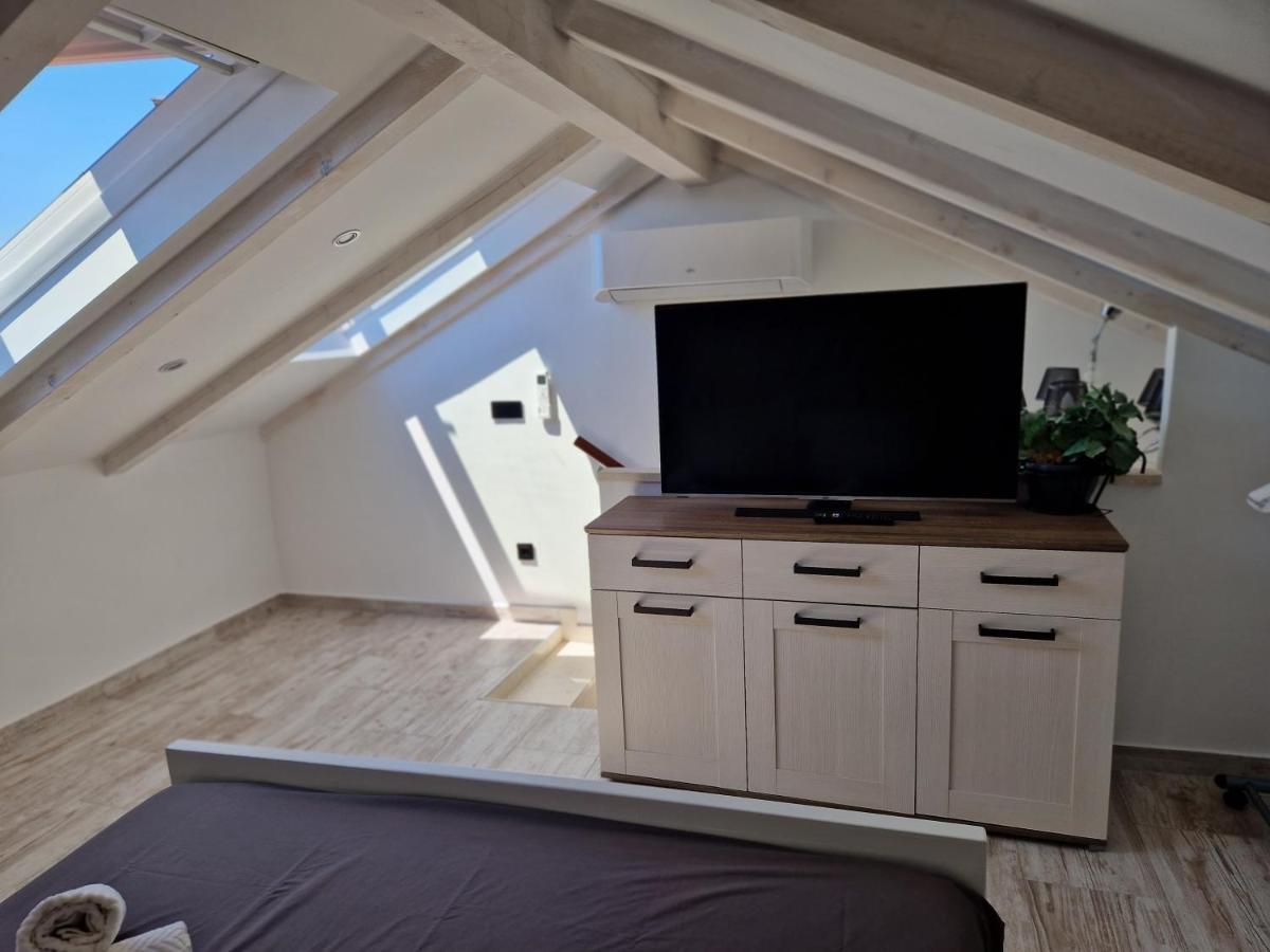 Castel Apartment Mali Lošinj Екстериор снимка