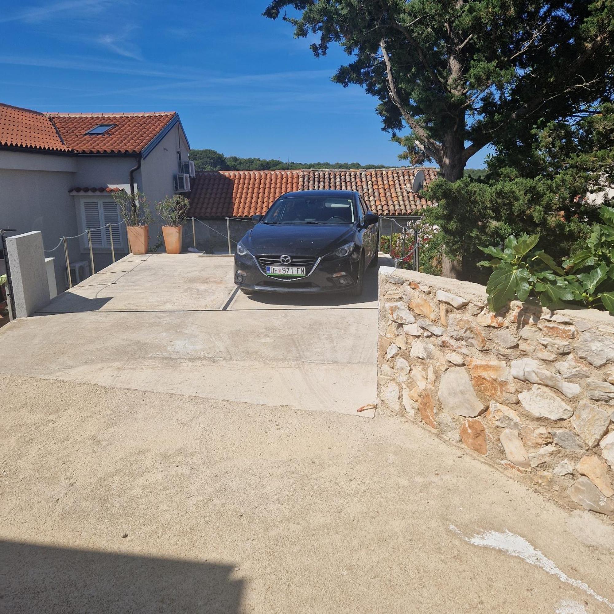 Castel Apartment Mali Lošinj Екстериор снимка